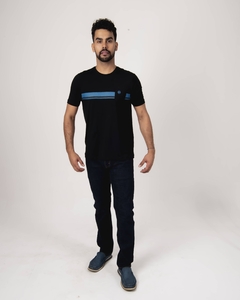 Camiseta Miletus com Bolso Masculina na internet