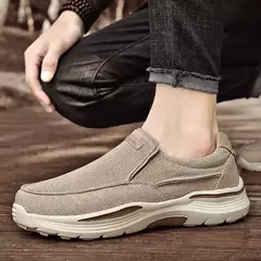 Sapatos de lona de couro macio para homens, mocassins masculinos leves casuais, na internet