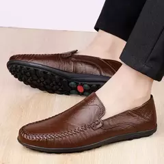 Imagem do CLOHOO-Sapatos masculinos de couro genuíno, deslizamento casual no mocassim, co