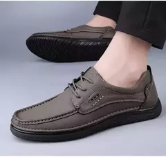 Imagem do CLOHOO-Sapatos masculinos de couro, mocassins clássicos, costurados à mão, re