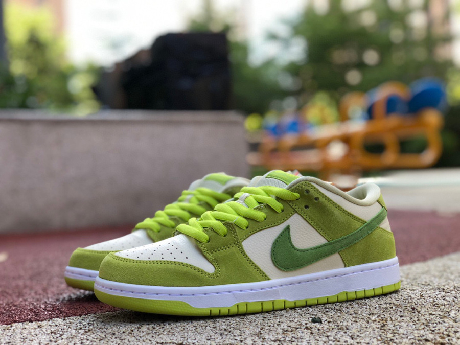 Nike SB Dunk Low Green Apple - Buy in Peitaz Wear