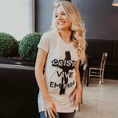 Camiseta Long Feminina Cristo vive em mim na internet