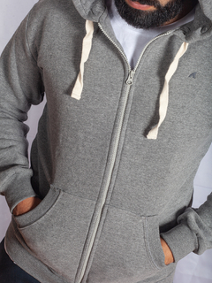 Campera friza capucha gris melange - comprar online