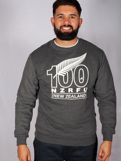 Buzo cuello redondo estampa, All Black 100 NZ