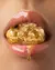 Honey Infused Lip Oil (Cor: Honey Gold) - Gisou na internet