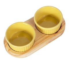 PETISQUEIRA DE MADEIRA COM 2 RAMEKIN POTINHOS PORCELANA AMARELA PARA PETISCO MOLHOS DOCES AZEITONA 100ML CADA - comprar online