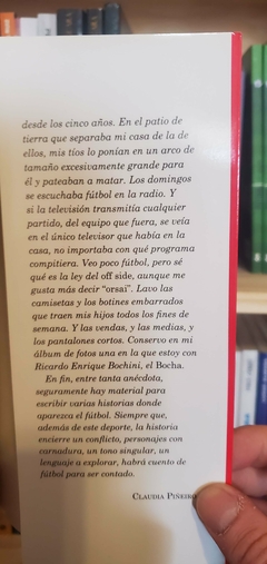 LAS DUEÑAS DE LA PELOTA - CUENTOS DE FUTBOL ESCRITOS POR MUJERES - Fue Penal