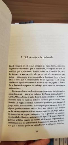 Imagen de LA PIRÁMIDE INVERTIDA - Historia de la táctica en el fútbol