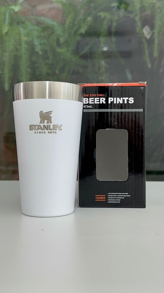 VASO TERMICO CERVECERO STANLEY CON ABRIDOR POLAR CLASSIC 473ML - Mapy