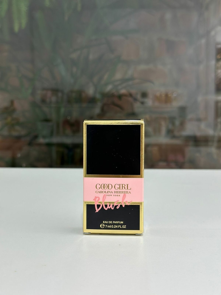 Carolina Herrera - Miniatura Perfume Good Girl Blush Feminino Edp 7ml - RF  Importados - Produtos Importados de Beleza e Cuidados Pessoais