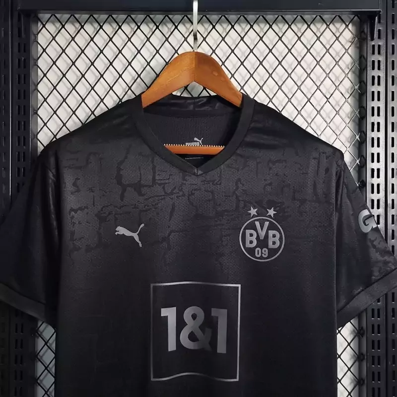 Camisa Borussia Dortmund All Black 23/24 Torcedor Puma Masculina - Preto