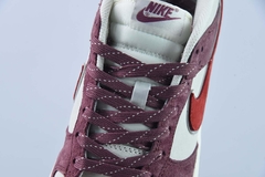 Tênis Nike Dunk Low Bordeaux - Loja Princípios