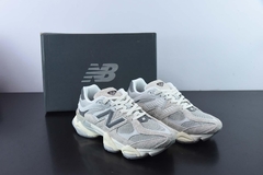 Tênis New Balance 9060 Lunar New Year Timberwolf Grey