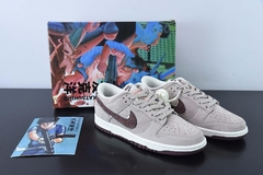 Tênis Nike Dunk Low Otomo Katsuhiro x Nike SB Steamboy OST