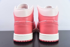 Tênis Jordan 1 Mid Strawberries and Cream - Loja Princípios