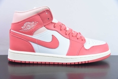 Tênis Jordan 1 Mid Strawberries and Cream - comprar online