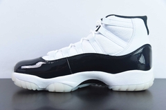 Tênis Jordan 11 Retro Gratitude / Defining Moments na internet