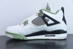 Tênis Jordan 4 Retro Seafoam na internet