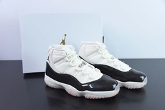 Tênis Jordan 11 Retro Neapolitan