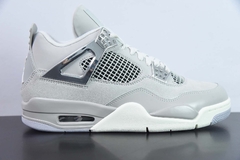 Tênis Jordan 4 Retro Frozen Moments - comprar online