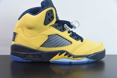 Tênis Jordan 5 Retro Michigan - comprar online