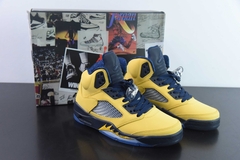 Tênis Jordan 5 Retro Michigan