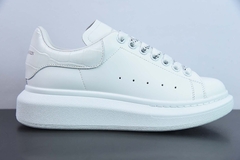 Tênis Alexander McQueen Oversized White White Croc - comprar online