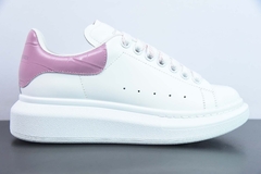 Tênis Alexander McQueen Oversized White Pink Croc - comprar online