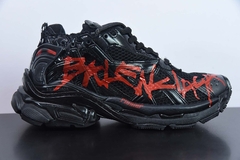 Tênis Balenciaga Runner Graffiti Black Red - comprar online