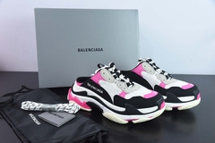 Tênis Balenciaga Triple S