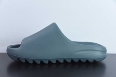 Chinelo Adidas Yeezy Slide Slate Grey na internet