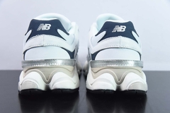 Imagem do Tênis New Balance 9060 White Navy