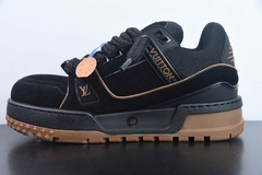 Tênis Louis Vuitton Trainer Maxi Black Brown Suede na internet