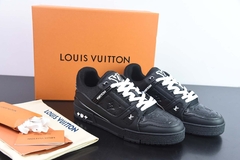 Tênis Louis Vuitton Trainer Black Embossed Monogram