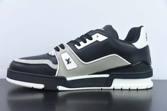 Tênis Louis Vuitton LV Trainer Black Grey White na internet