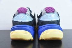 Imagem do Tênis New Balance 990v6 MiUSA Action Bronson Lapis Lazuli