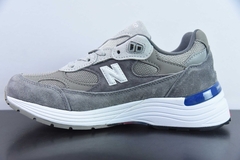 Tênis New Balance 992 Grey Blue Red na internet