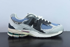 Tênis New Balance 2002R Protection Pack Grey Purple - comprar online