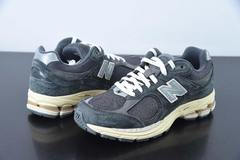 Tênis New Balance 2002R Deep Ocean Grey Slate na internet