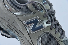 Tênis New Balance 2002R Light Grey - loja online