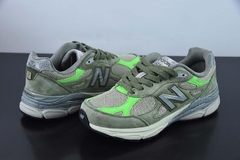 Tênis New Balance 990v3 Patta Keep Your Family Close