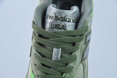 Tênis New Balance 990v3 Patta Keep Your Family Close - loja online