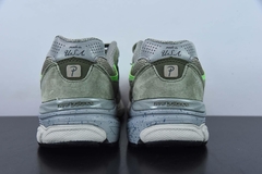 Imagem do Tênis New Balance 990v3 Patta Keep Your Family Close