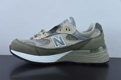 Tênis New Balance 992 WTAPS na internet