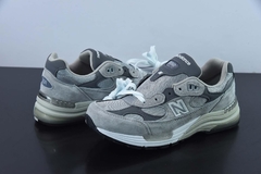 Tênis New Balance 992 Grey