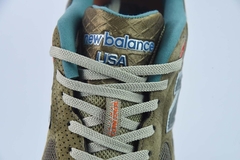 Tênis New Balance 990v3 Bodega Here To Stay - Loja Princípios