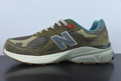 Tênis New Balance 990v3 Bodega Here To Stay na internet