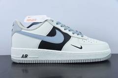 Tênis Nike Air Force 1 Low '07 QS Sail White Black Mini Swoosh - comprar online