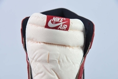 Imagem do Tênis Jordan 1 Retro High OG Chicago Lost and Found