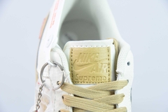Air force 1 hotsell north face supreme